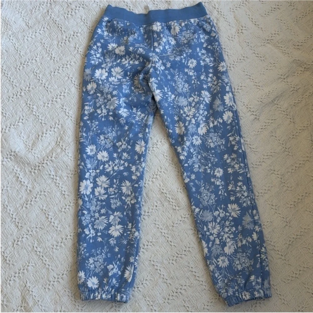 GAP Blue and White Floral Joggers